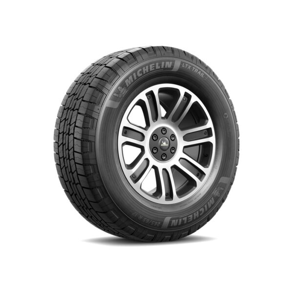 Pirelli P7 All Season Plus 3 All Season 235/45R18 94V Passenger Tire - Image 3